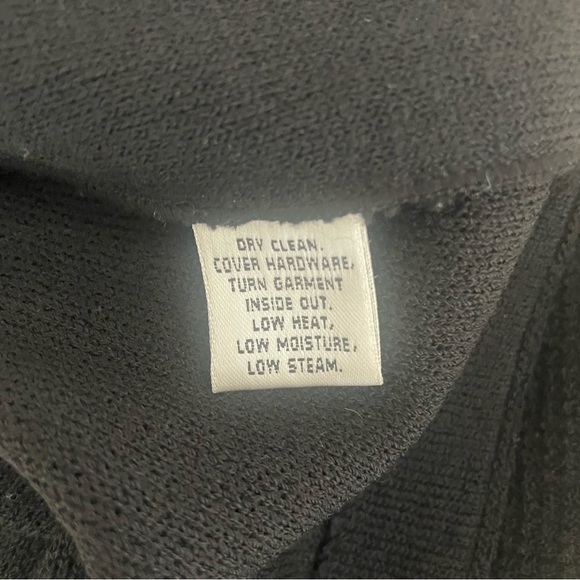 St. John Black Flower Embellished Full Zip Cardigan Sweater 27072 - Picture 7 of 7